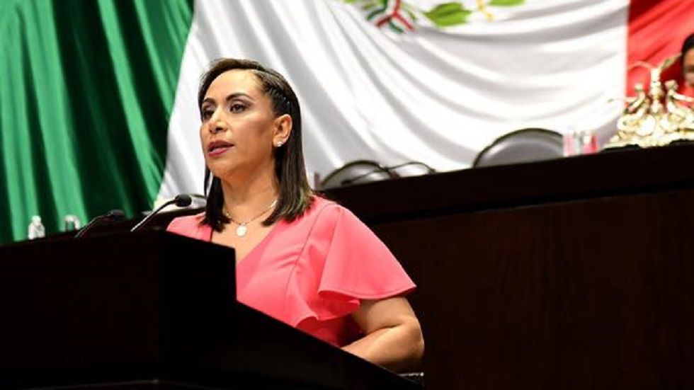 Diputada del PAN presenta tres denuncias contra Fernández Noroña