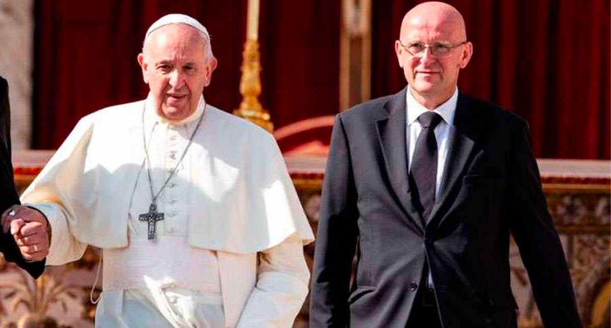 Dimite el jefe de seguridad del papa Francisco por una nueva filtración