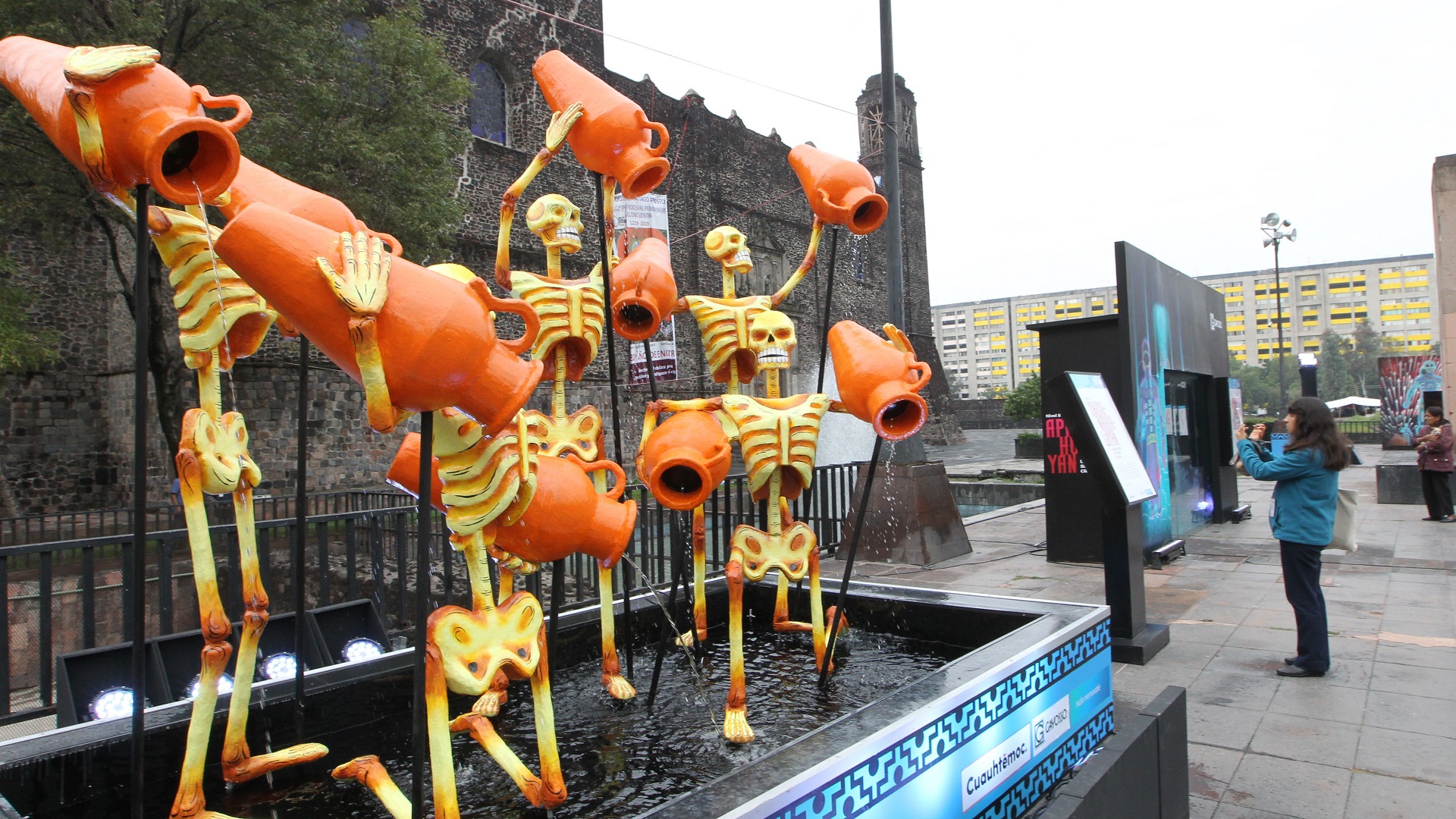 La leyenda mexica que originó el Día de Muertos - expresion-artistica-sobre-la-leyenda-mexica-de-recorrer-el-mictlan