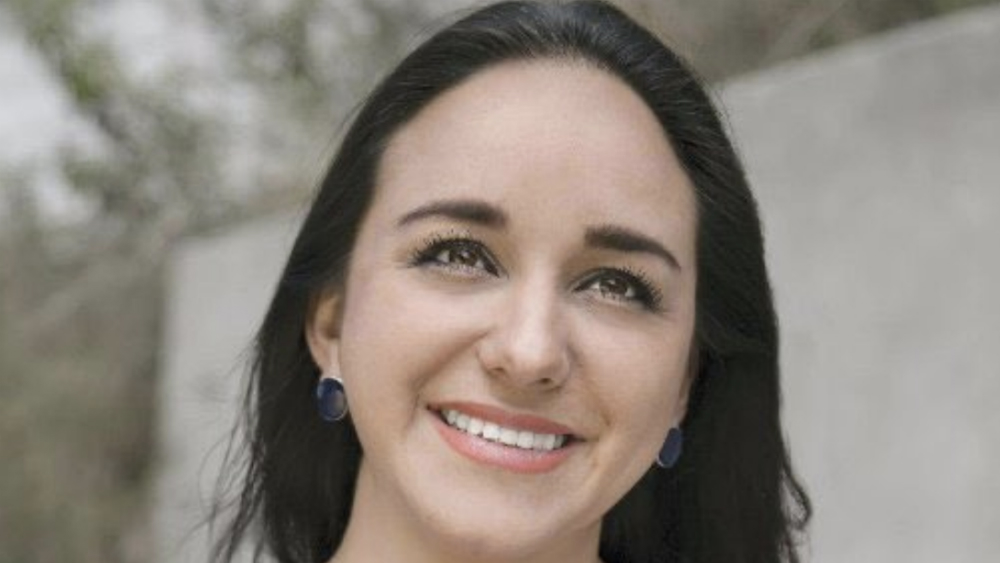 México recibe en Embajada de Ecuador a asambleísta de oposición