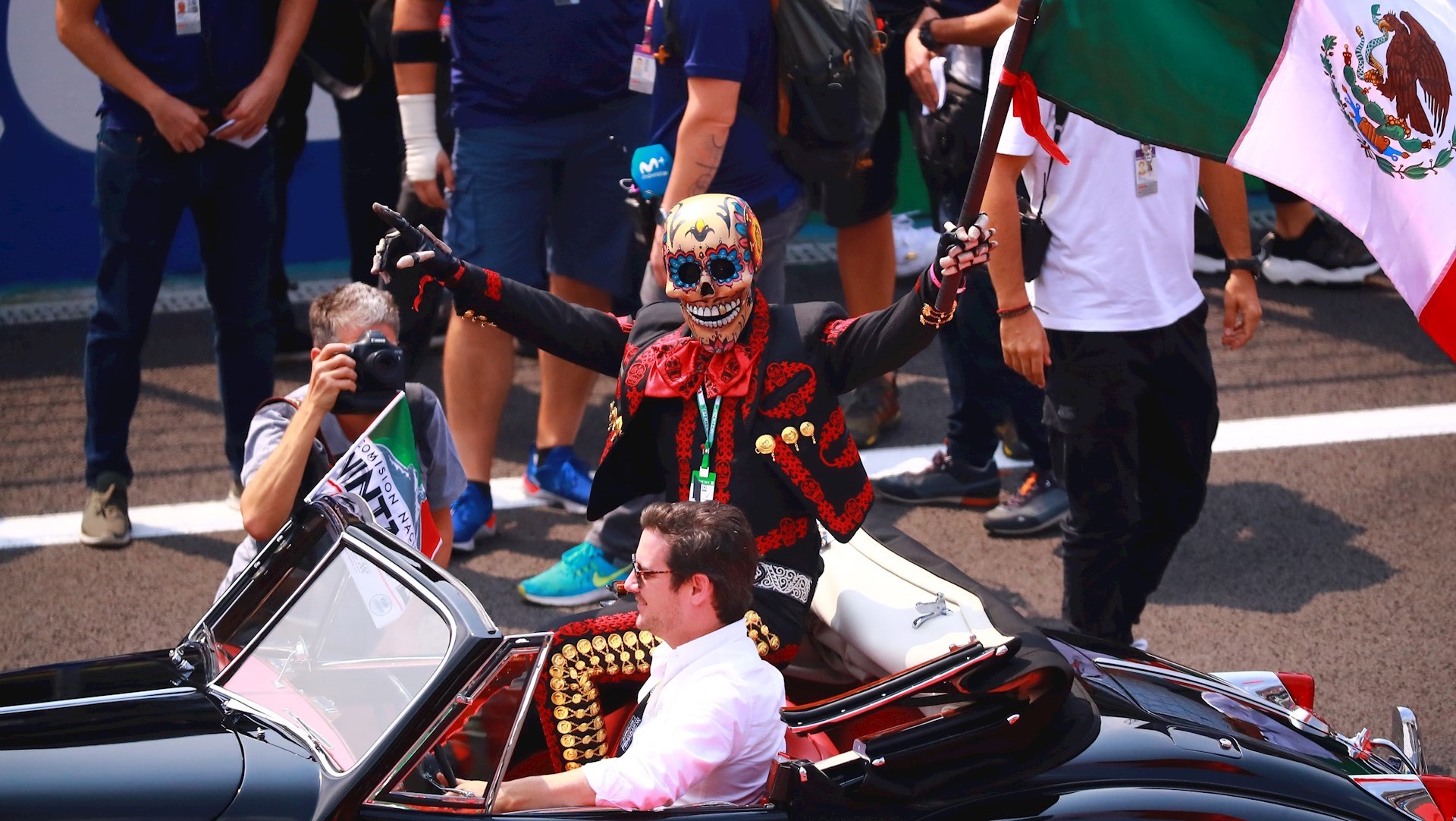 Afición llega a GP de México Afición llega a GP de México