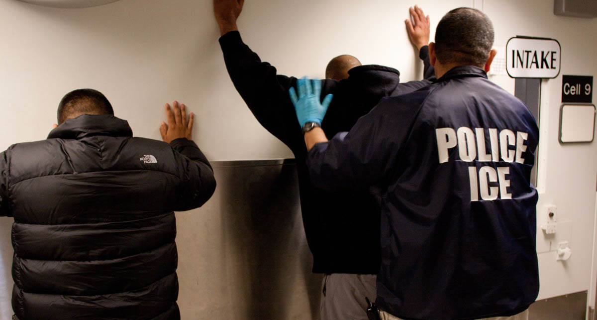 Se dispara la deportación de salvadoreños desde EE.UU. y México