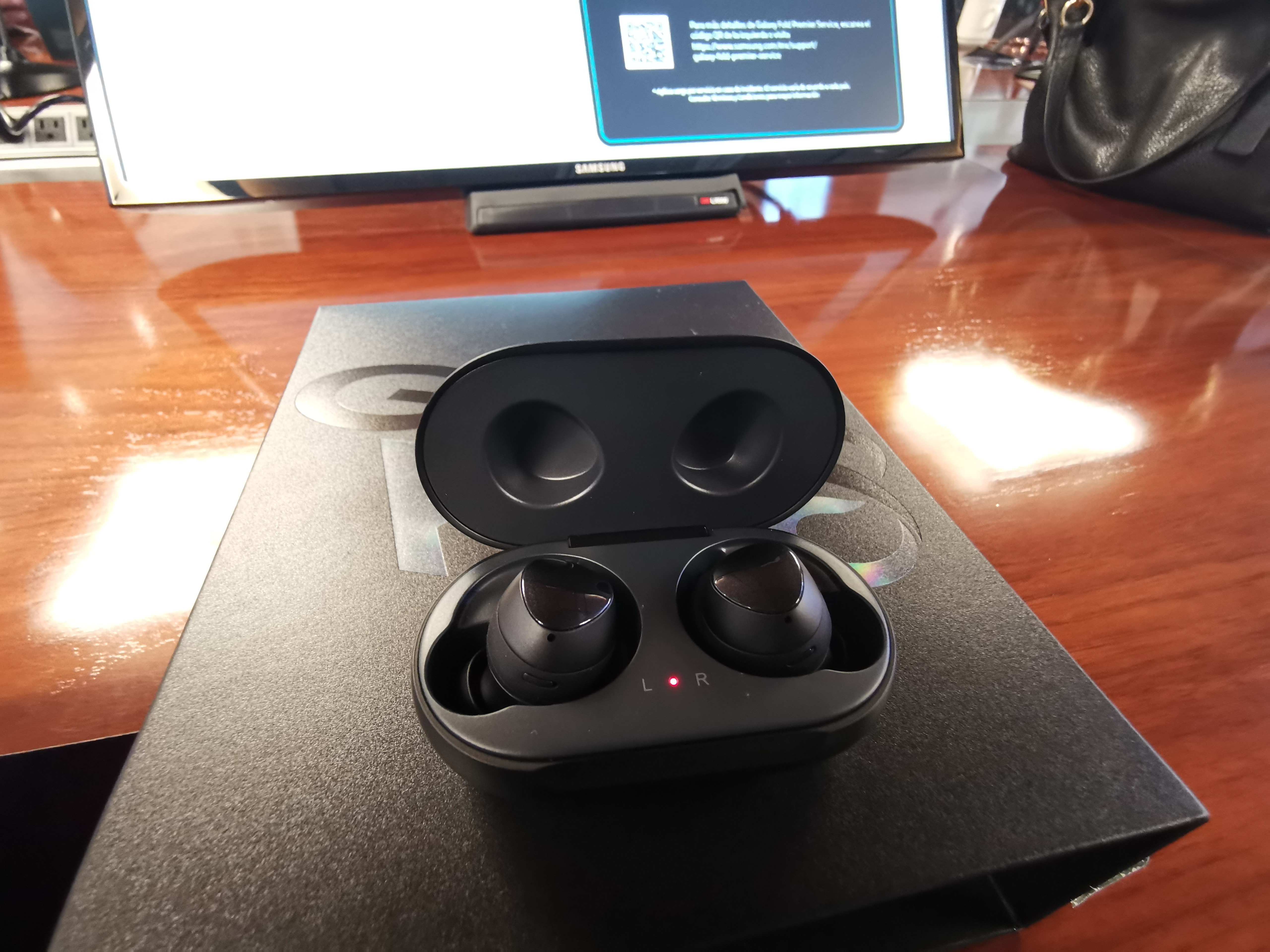 Primeras impresiones del Samsung Galaxy Fold ya disponible en México - img-20191009-101642