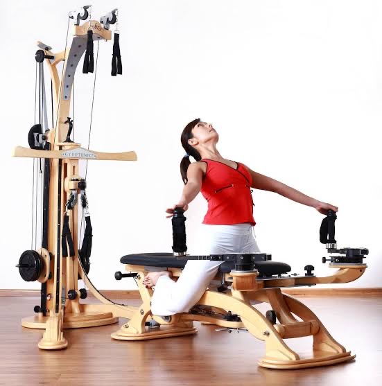 Mejora tu movimiento y alivia dolores con Gyrotonic - img-4244