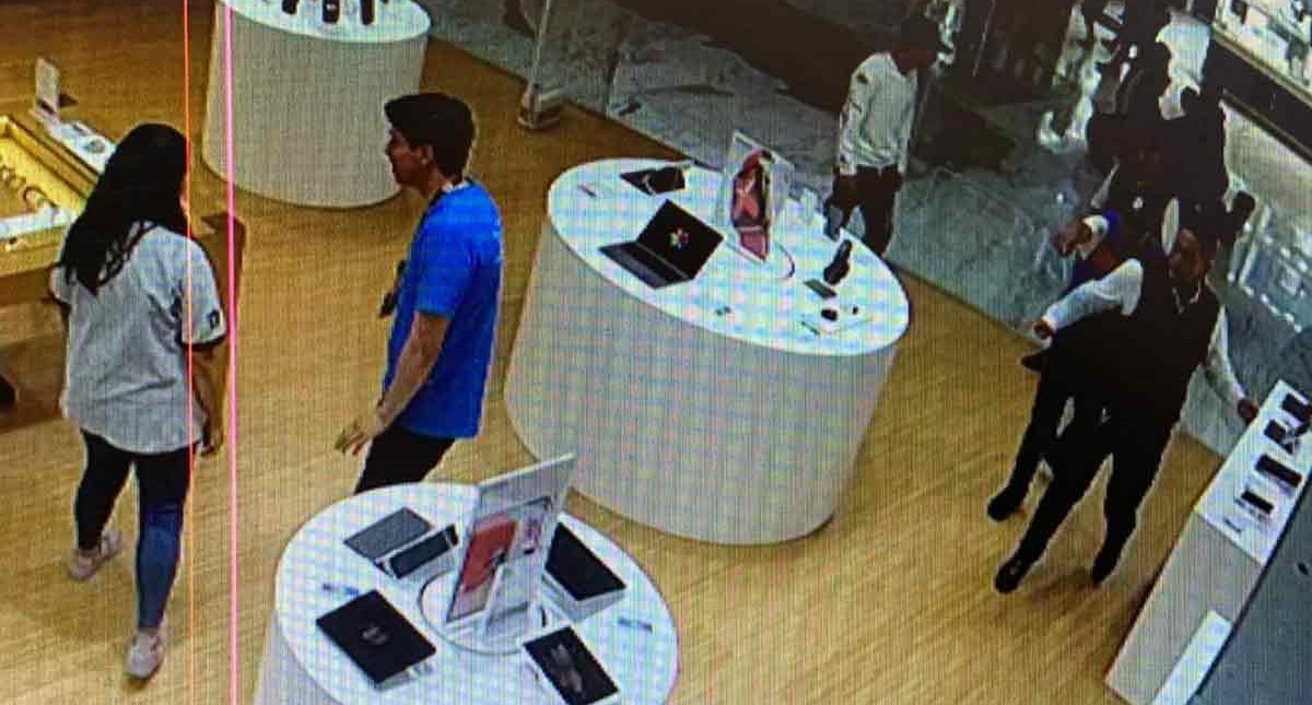 Roban en iShop de Torre Manacar en la Ciudad de México - ingreso-de-delincuentes-a-tienda-ishop