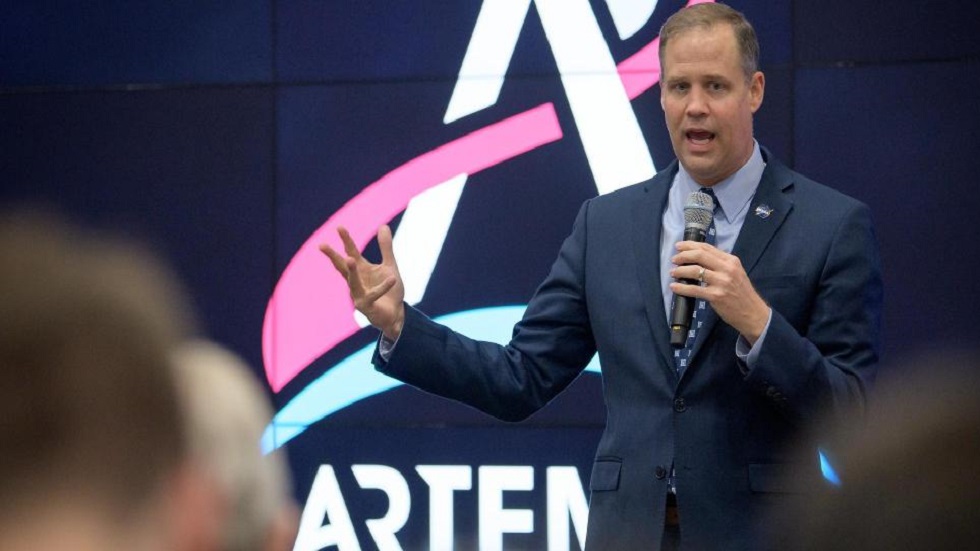 NASA ve posible enviar a dos mujeres a la Luna - jim-bridenstine-explica-el-programa-artemisa