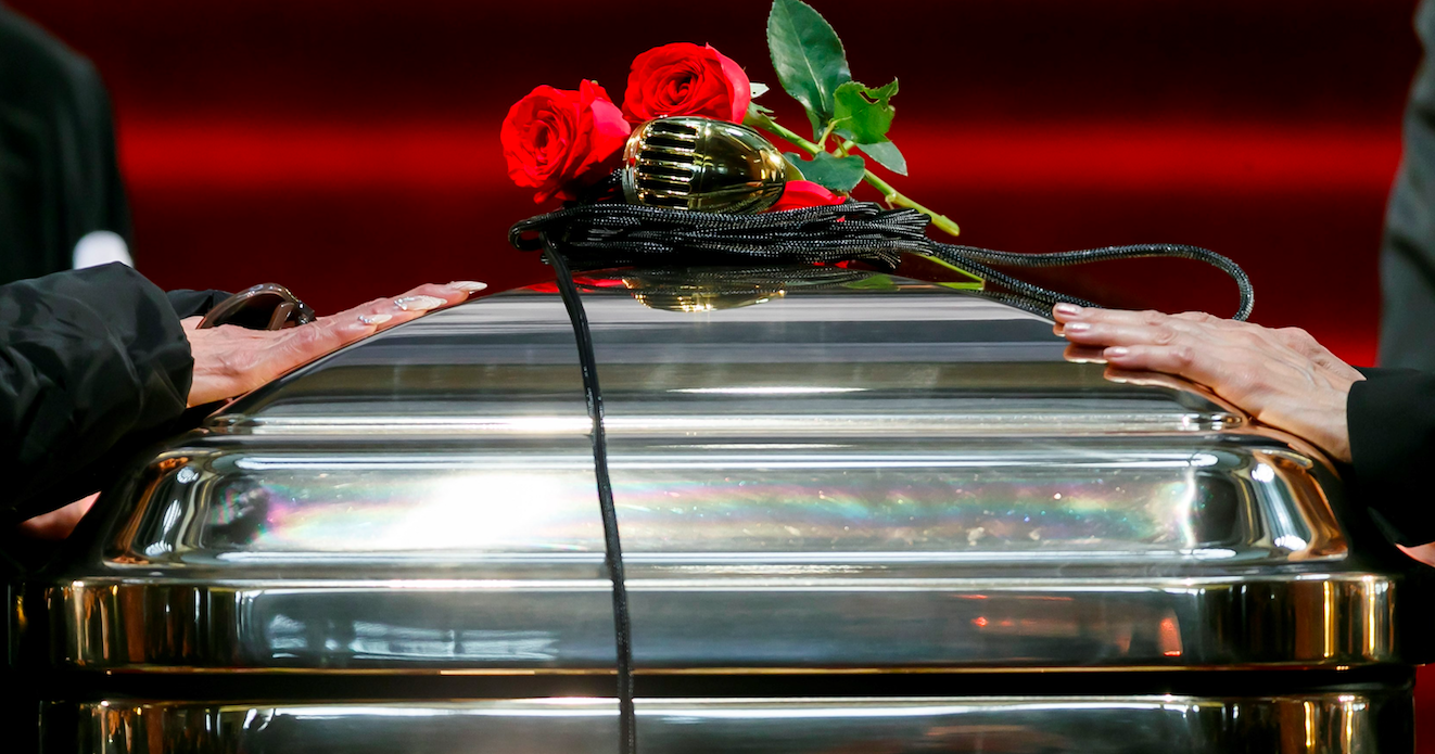 Salón de la Fama de Compositores Latinos rendirá tributo a José José