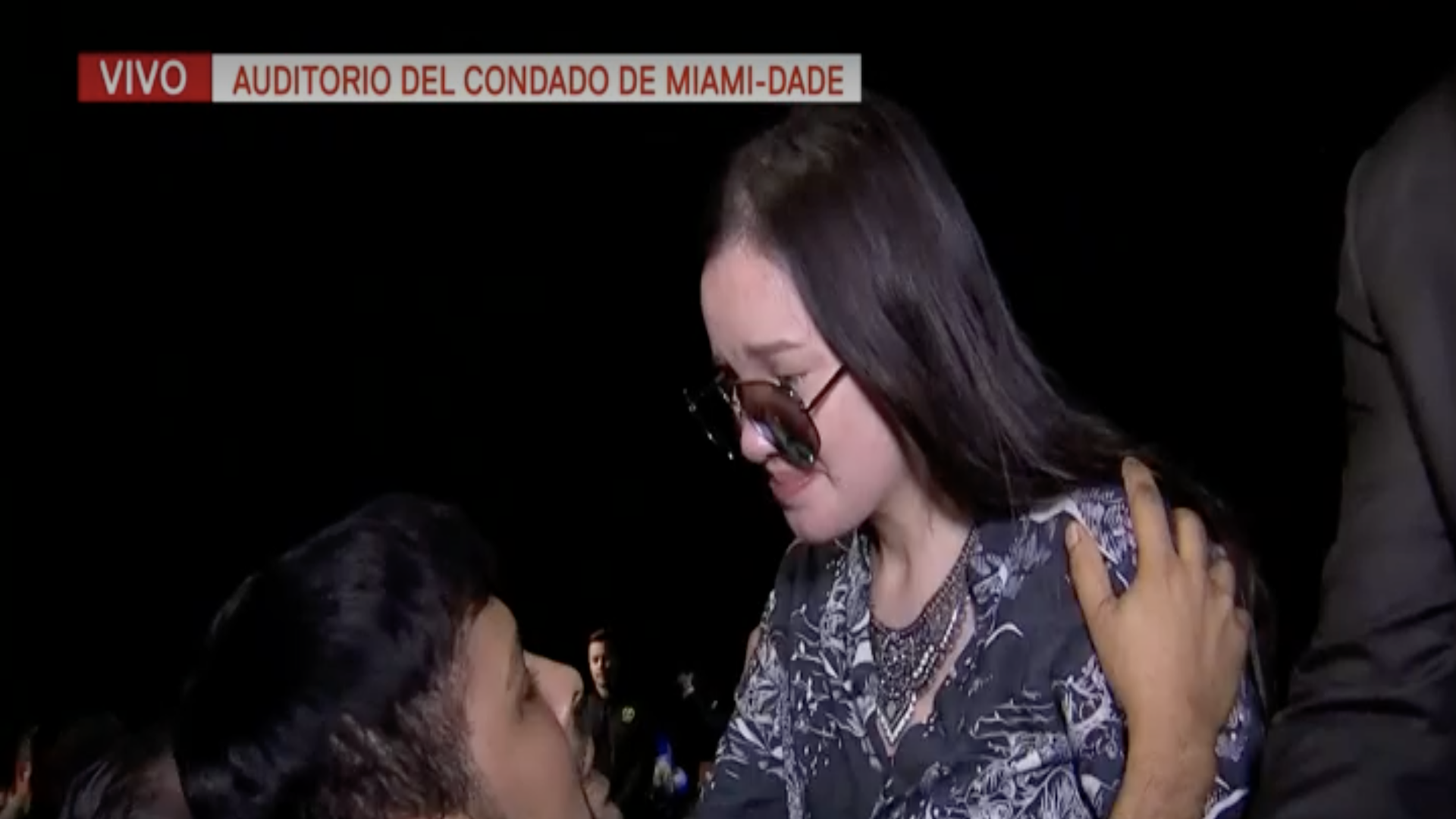 Inicia homenaje de cuerpo presente a José José