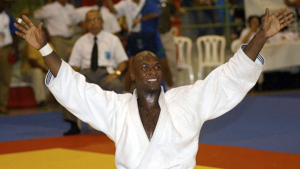 Policía asesina a exjudoca brasileño y después se suicida