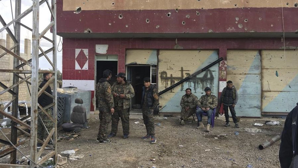 Escapan más de 100 detenidos del Estado Islámico tras invasión turca en Siria