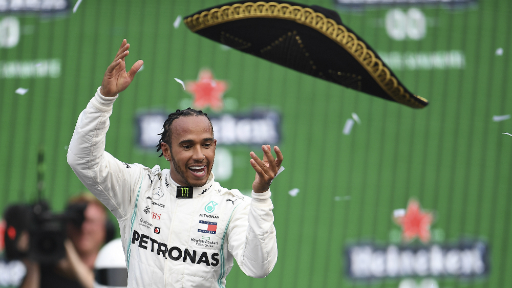 Lewis Hamilton admite que desea seguir con Mercedes después de 2020 Lewis Hamilton admite que desea seguir con Mercedes después de 2020