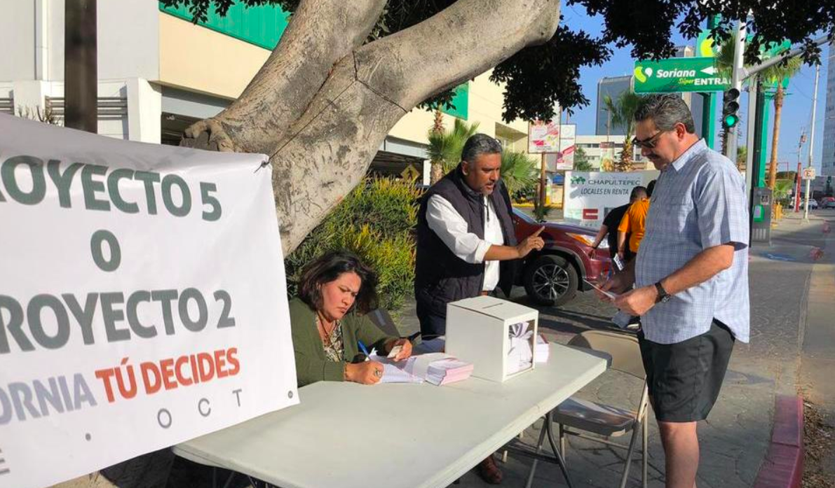 Falta tinta indeleble en consulta para ampliación de mandato en Baja California