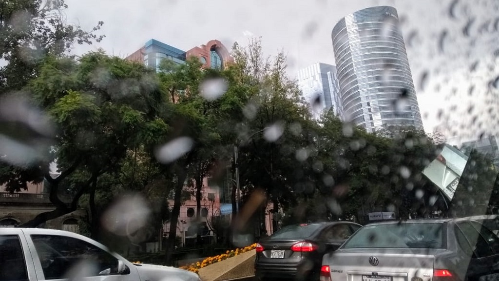 Activan Alerta Amarilla en diez alcaldías de la capital por lluvias