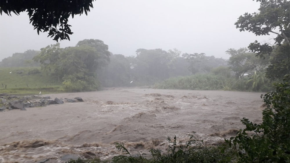 Lluvias dejan viviendas dañadas en municipios de Veracruz