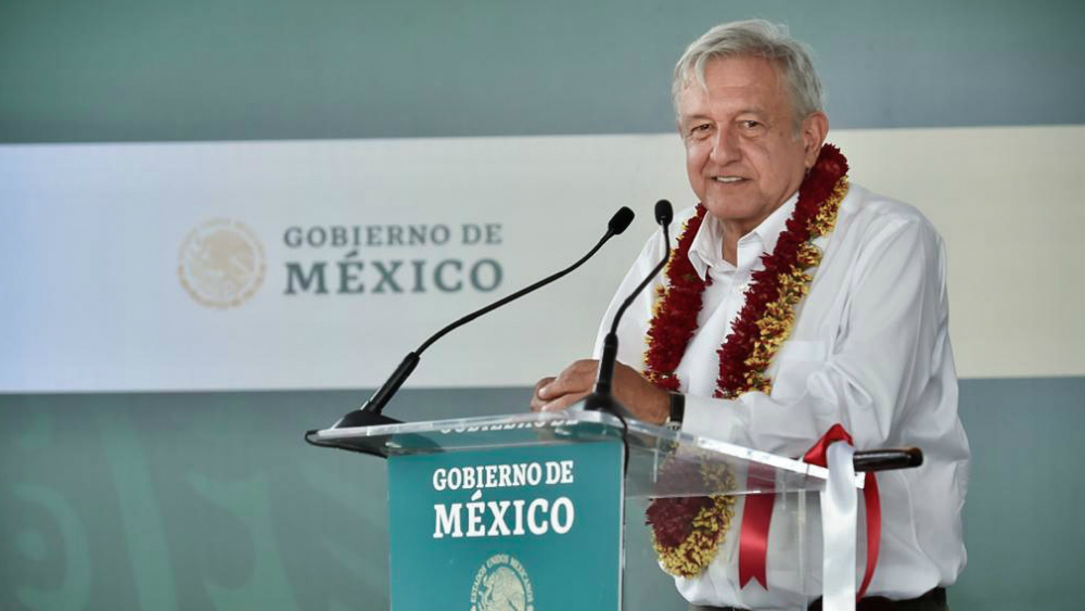 “Al carajo” influyentismo en basificación de empleados de la salud: AMLO