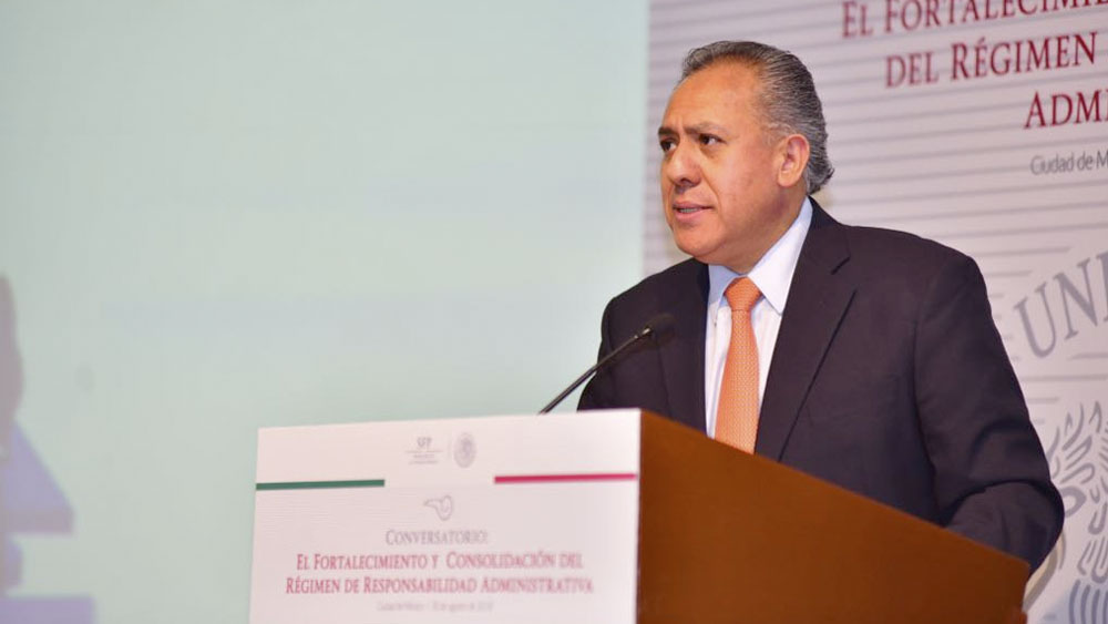 AMLO celebra que se actúe para combatir corrupción tras destitución de magistrado