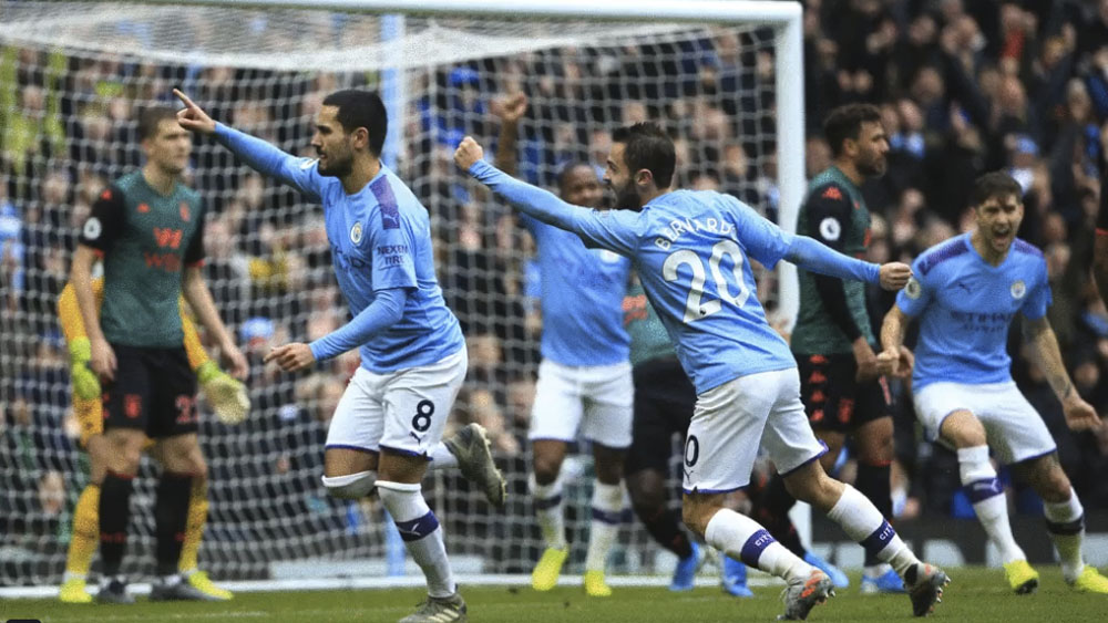 Manchester City golea 3-0 al Aston Villa