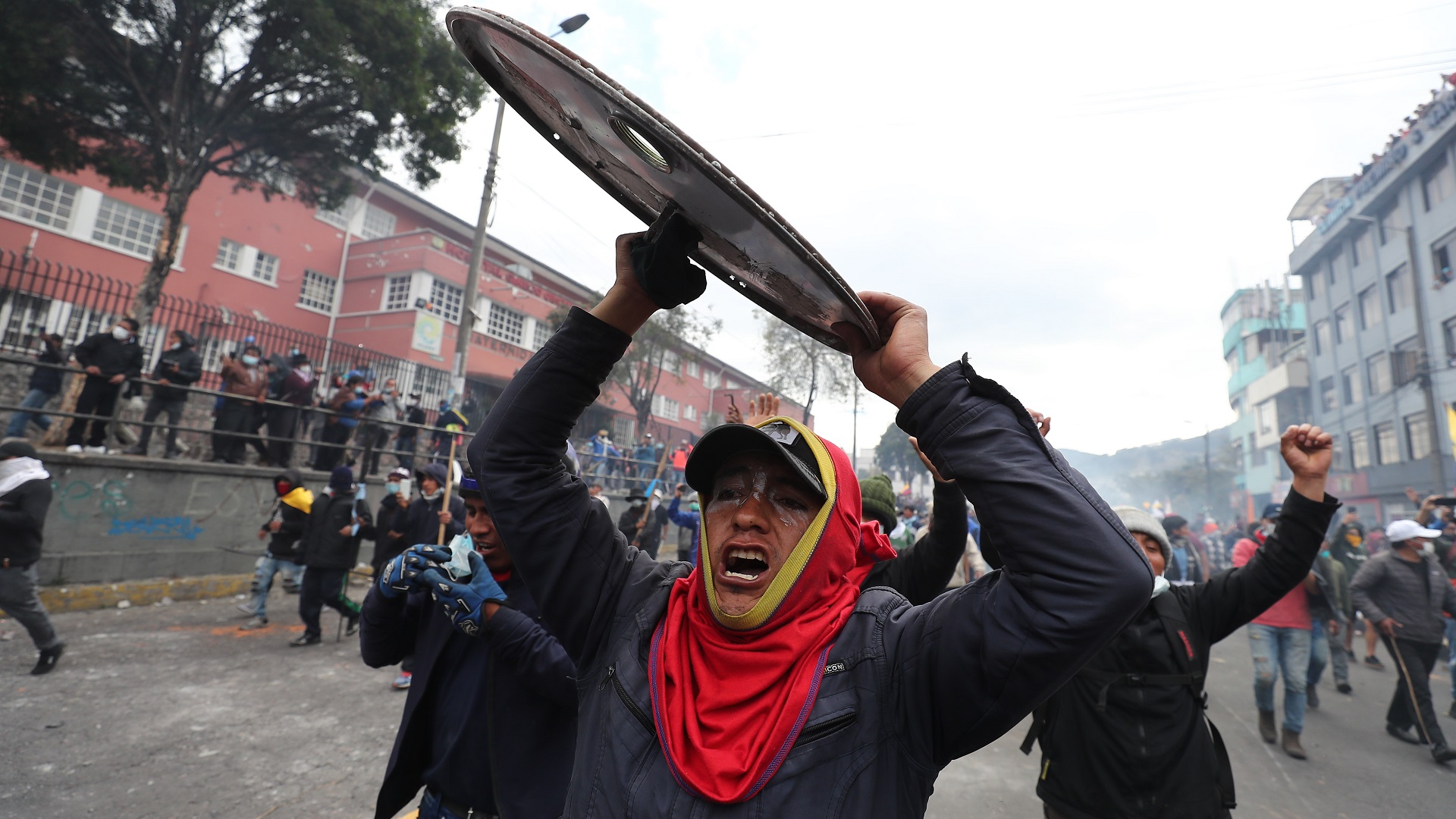 Ecuador registra pérdidas millonarias por protestas