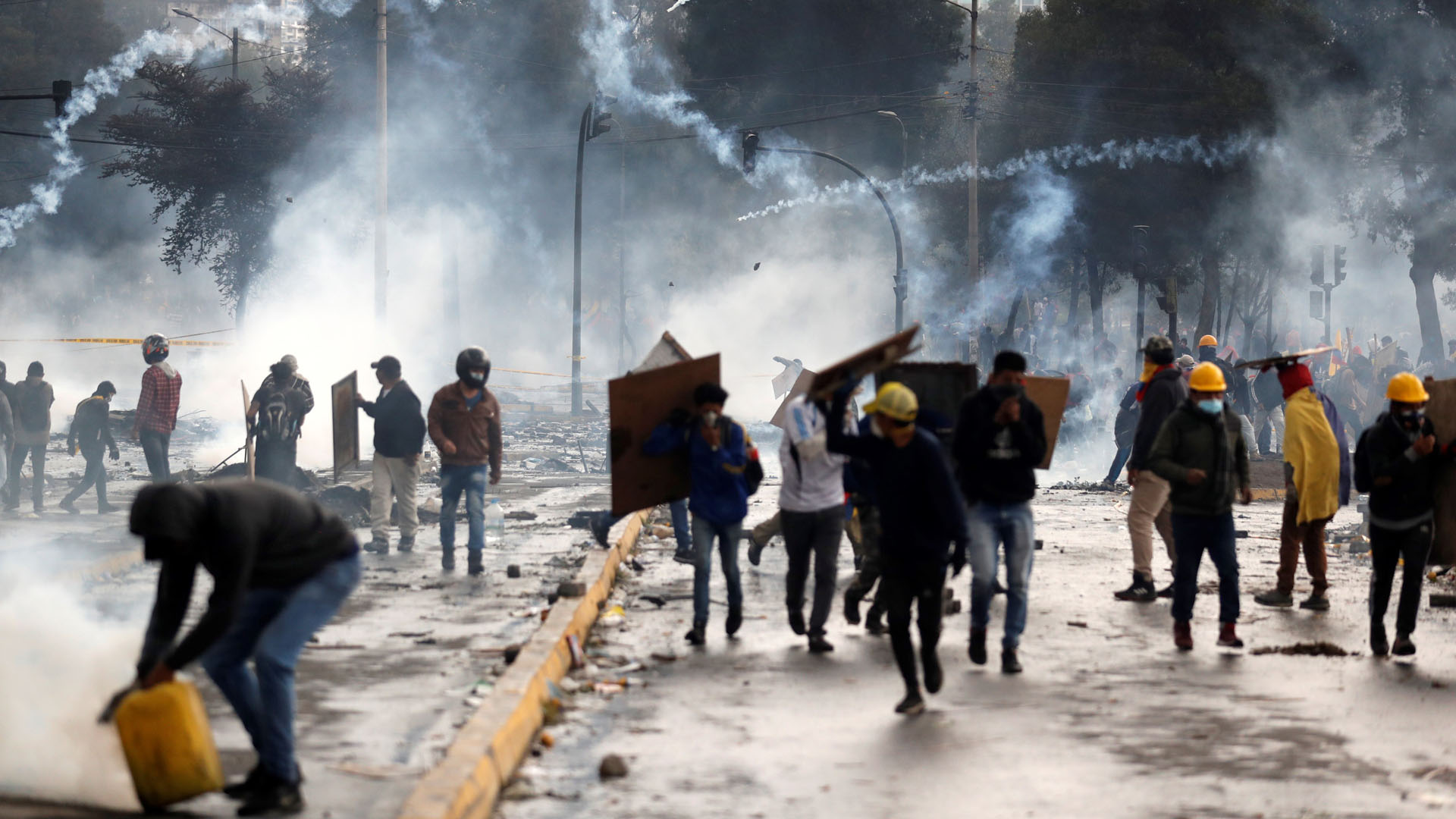 Quito amanece devastada por protestas contra ajustes económicos