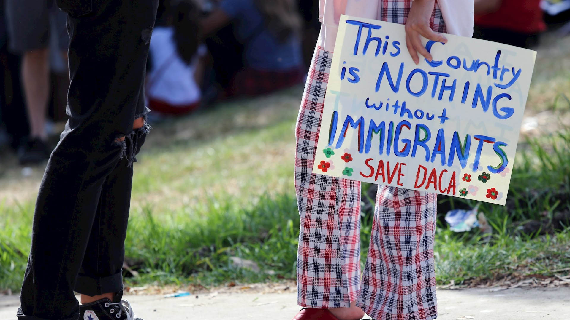 Piden a gobernadora de Nuevo México no compartir información de migrantes