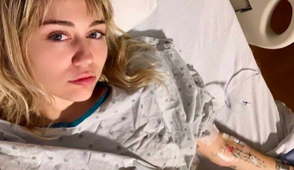 Hospitalizan de emergencia a Miley Cyrus