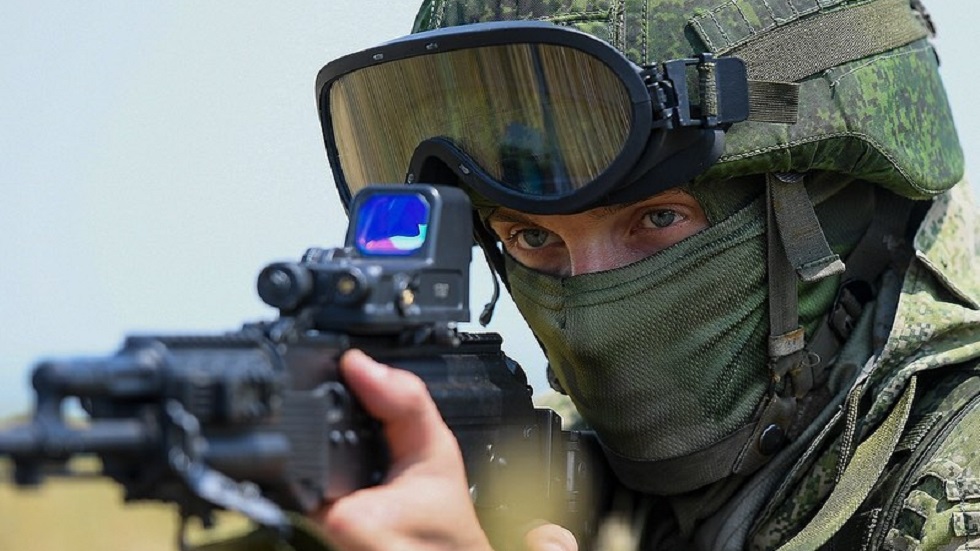 Soldado ruso asesina a ocho compañeros en base militar