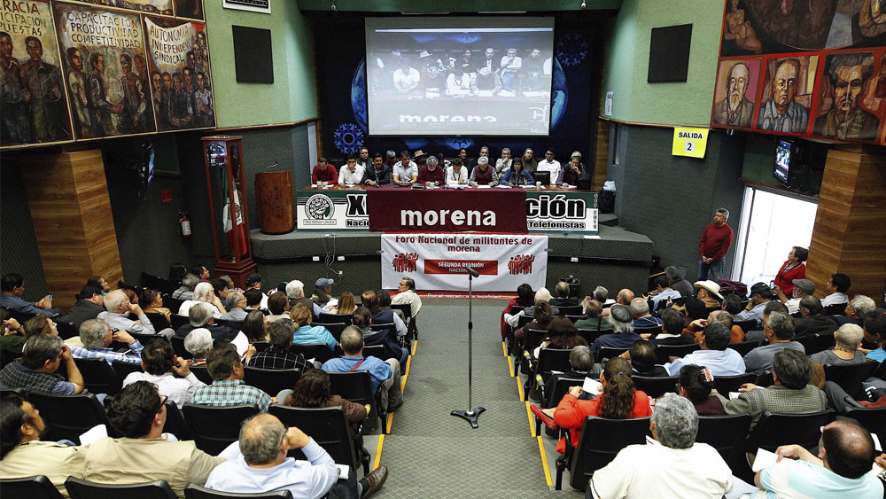 AMLO advierte que despedirá a quienes intervengan en procesos internos de partidos