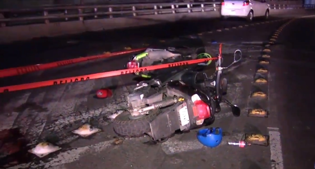 Motociclista muere tras caer del Segundo Piso del Periférico