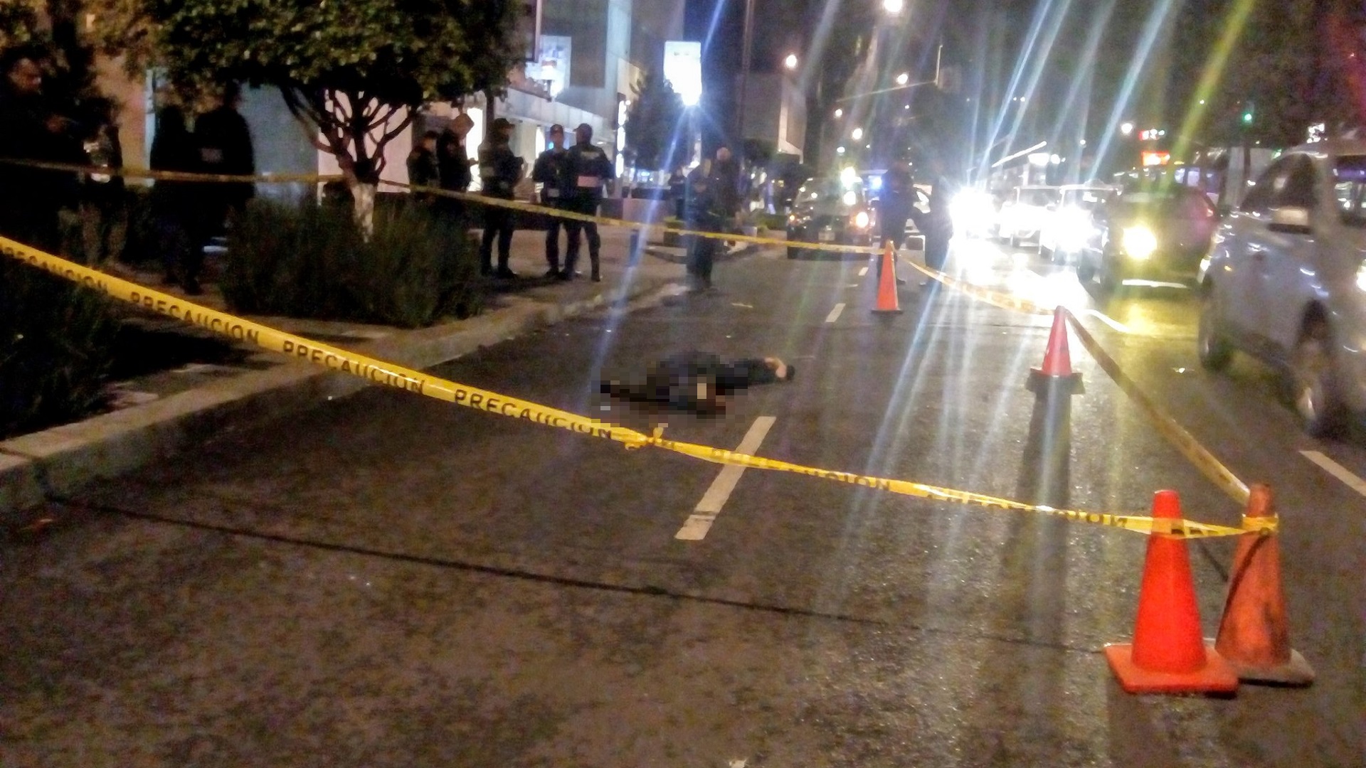 Joven muere atropellada sobre Avenida Insurgentes Sur Joven muere atropellada sobre Avenida Insurgentes Sur