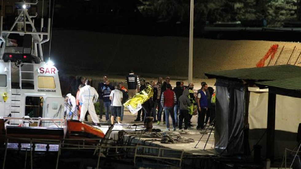 Localizan cuerpos de 12 migrantes cerca de costa italiana