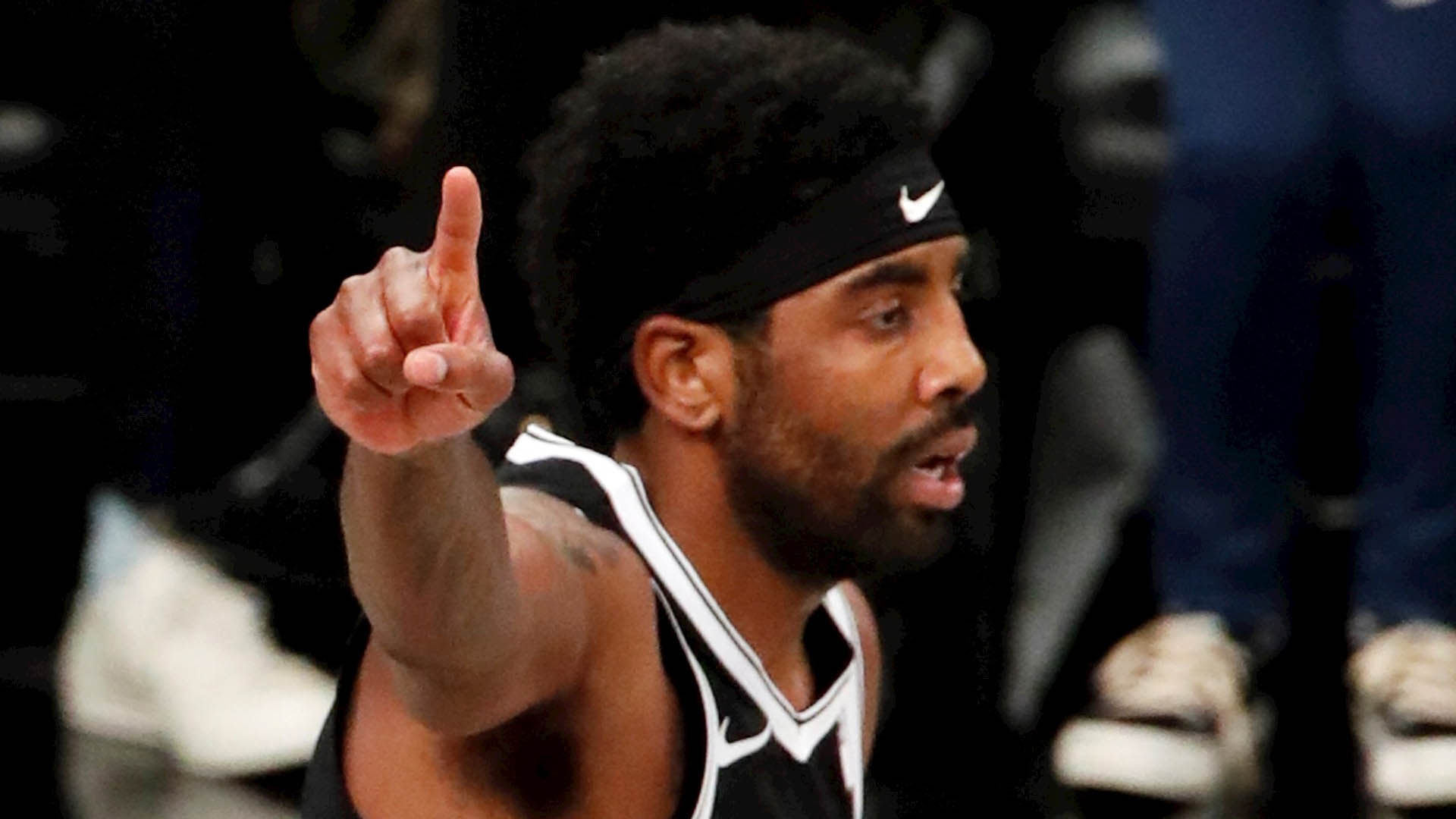 Kyrie Irving lidera victoria de Nets de Brooklin ante los Knicks
