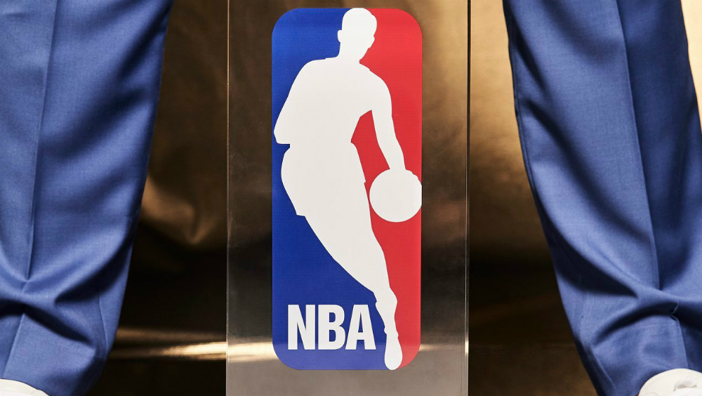 Pence tacha a la NBA de “filial de la China autoritaria” y critica a Nike