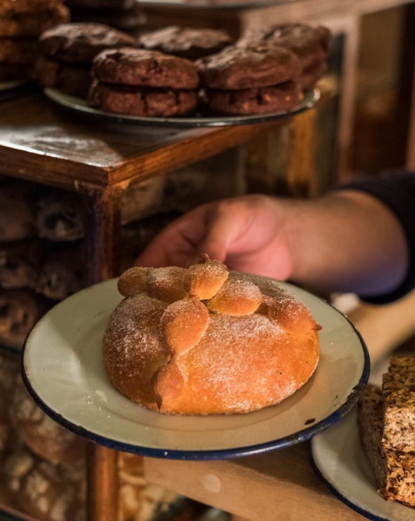 El mejor pan de muerto de la Ciudad de México - pan-de-muerto-rosetta