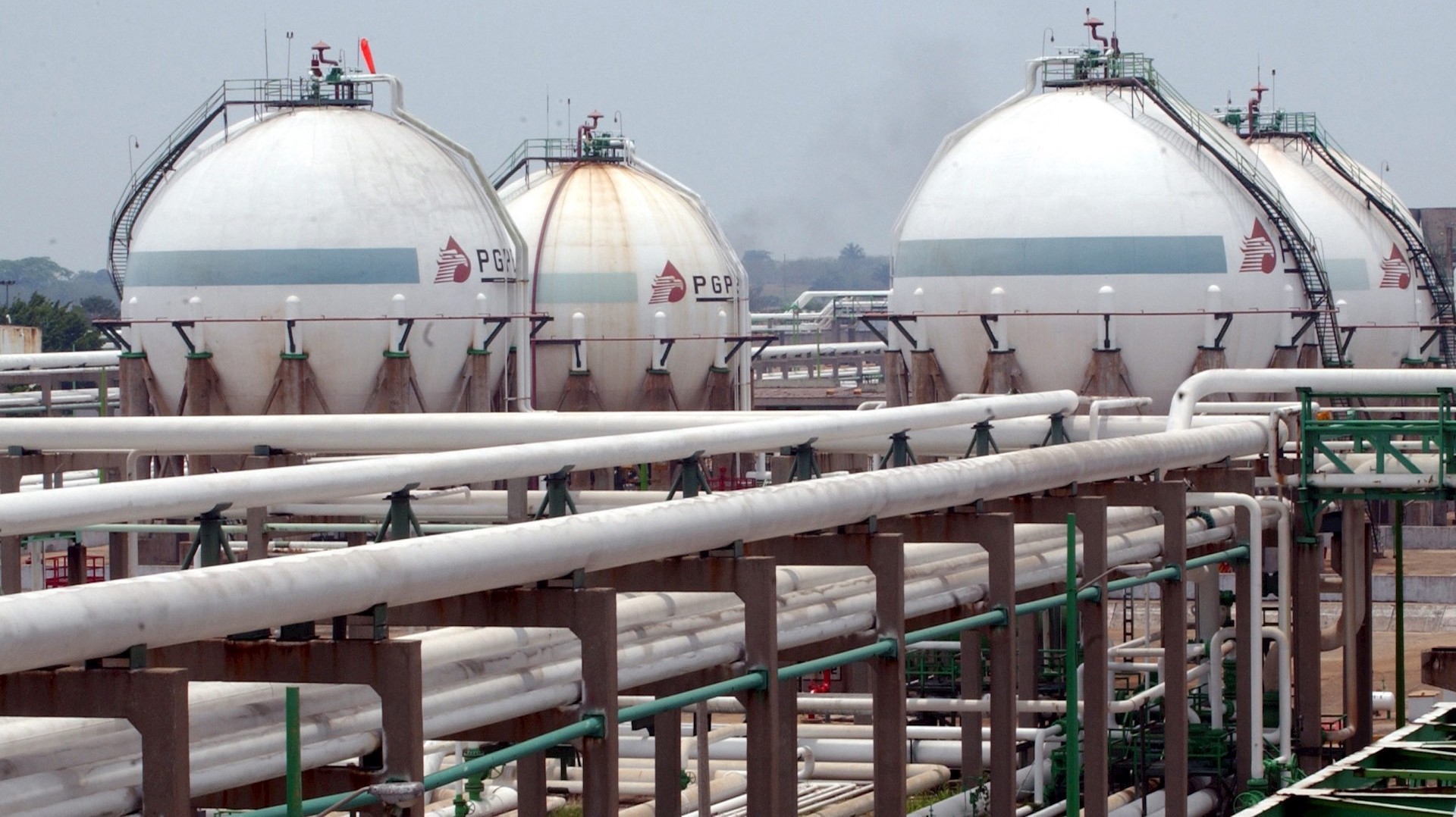 Pemex pierde 8 mil 982 mdd en lo que va de 2019; es 663% más que en 2018 Pemex pierde 8 mil 982 mdd en lo que va de 2019; es 663% más que en 2018