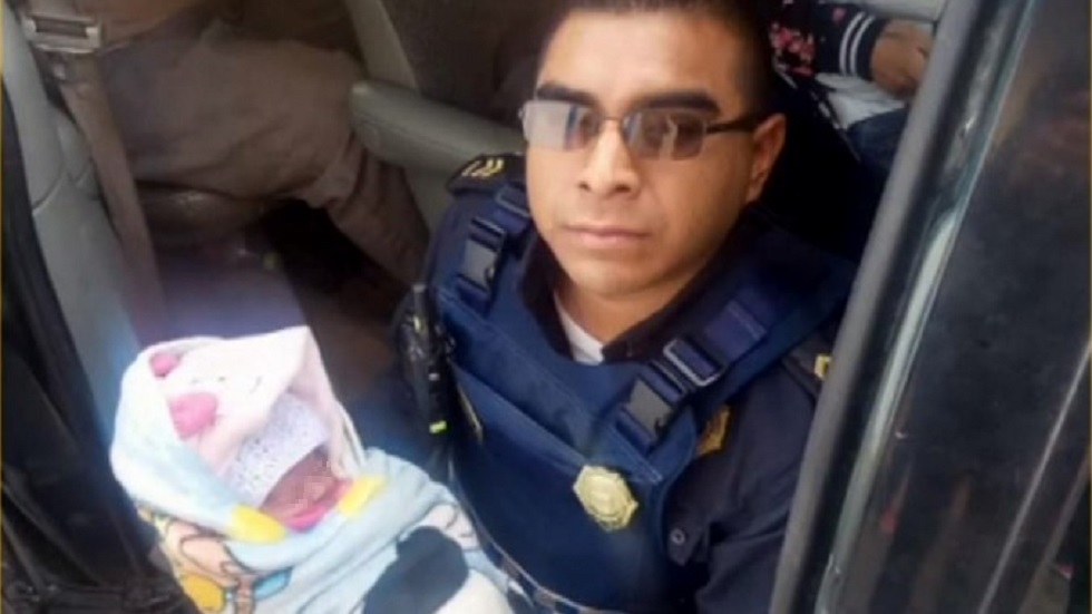 Abandonan a recién nacida en calles de Iztapalapa