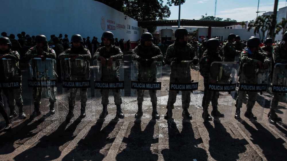 EE.UU. pide a México “hacer más” en migración