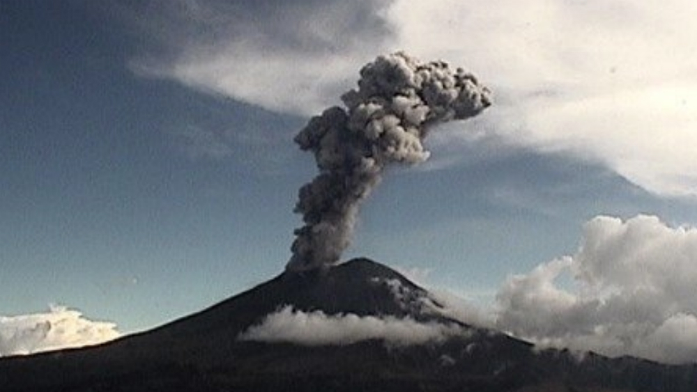 Volcán Popocatépetl registra exhalación esta tarde