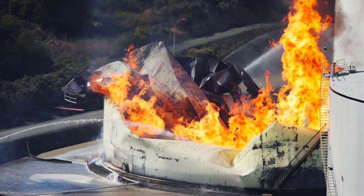 #Video Incendio en refinería de San Francisco