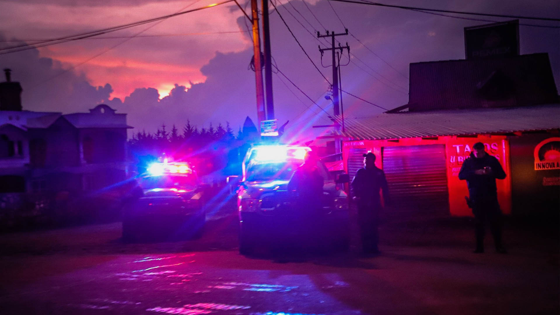 Sicarios frustran con incendios y bloqueos detención de ‘El Camaleón’ en Michoacán