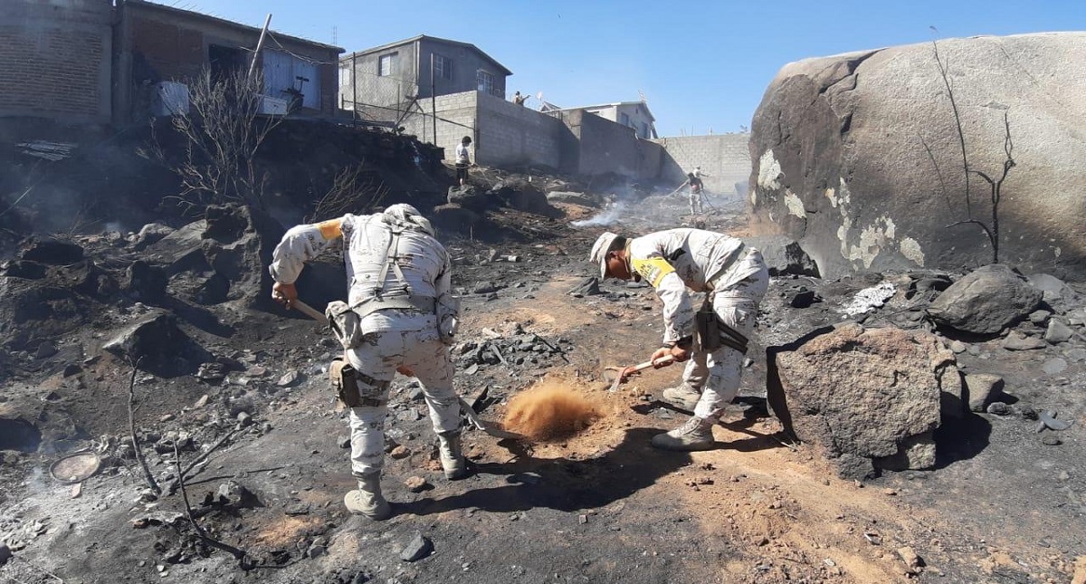 Sedena aplica en Tecate, Baja California, Plan DN-III-E por incendio forestal - sedena-aplica-plan-dn-iii-e-por-incendio-en-tecate