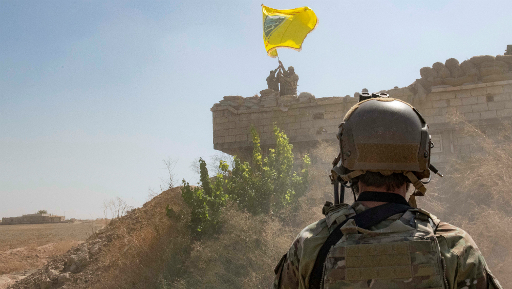 EE.UU. asume custodia de 40 combatientes del Estado Islámico