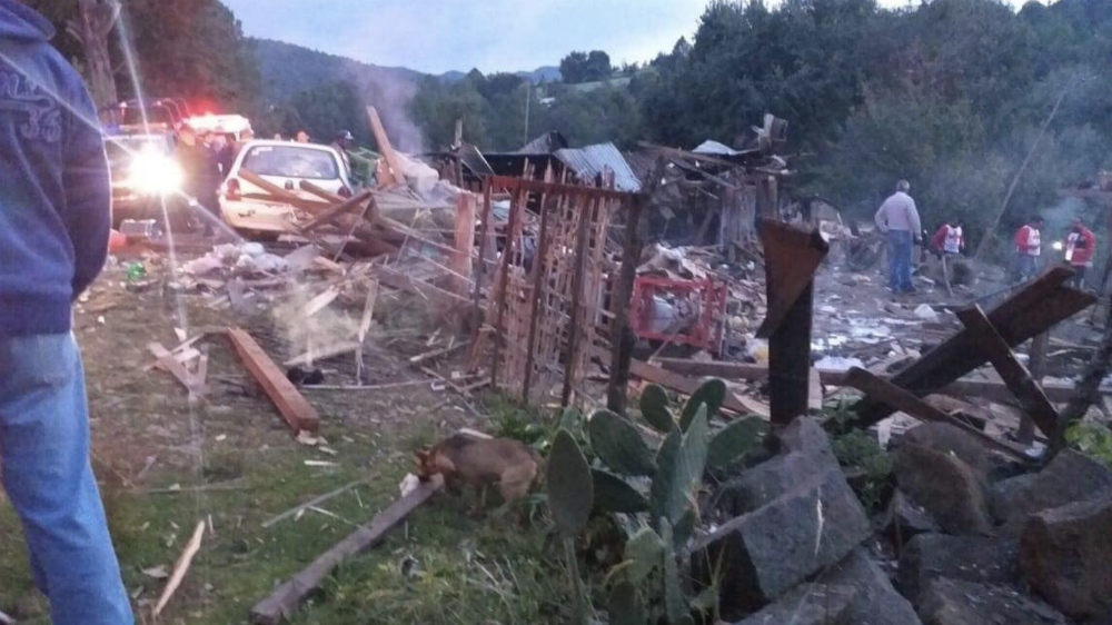 Tres muertos por explosión de taller de pirotecnia en Michoacán