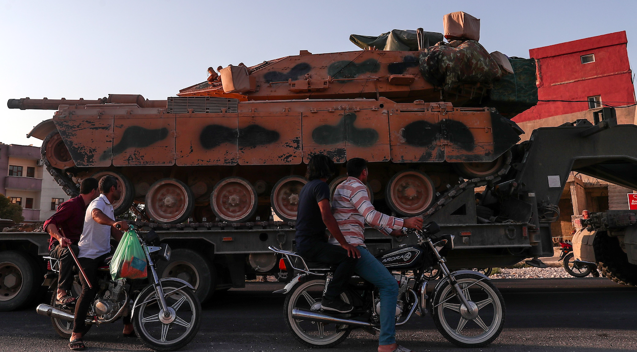 Tropas sirias se desplegarán en frontera con Turquía