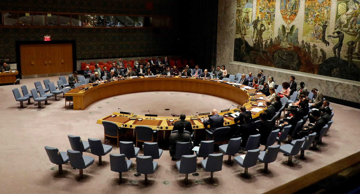 UE pide mantener presión sobre Corea del Norte tras lanzamiento de misil balístico