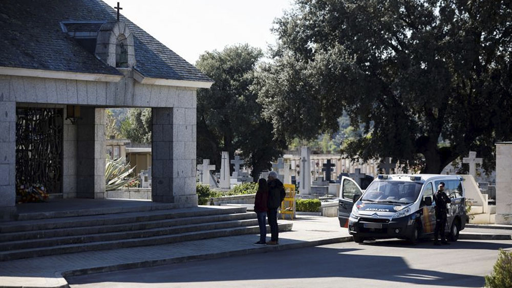 Gobierno de España planea abrir fosas de víctimas del franquismo