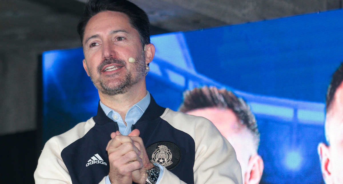 Yon de Luisa confía en que no habrá gritos homofóbicos en el Azteca