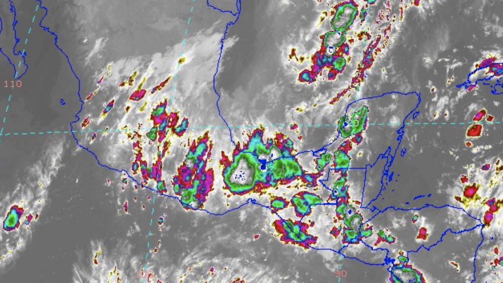 Cierran todos los puertos de Yucatán por tormenta Olga