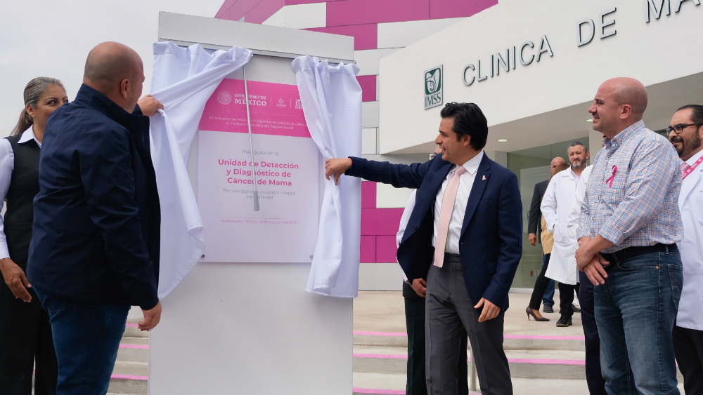 IMSS abre cinco nuevas unidades para detectar cáncer de mama a tiempo