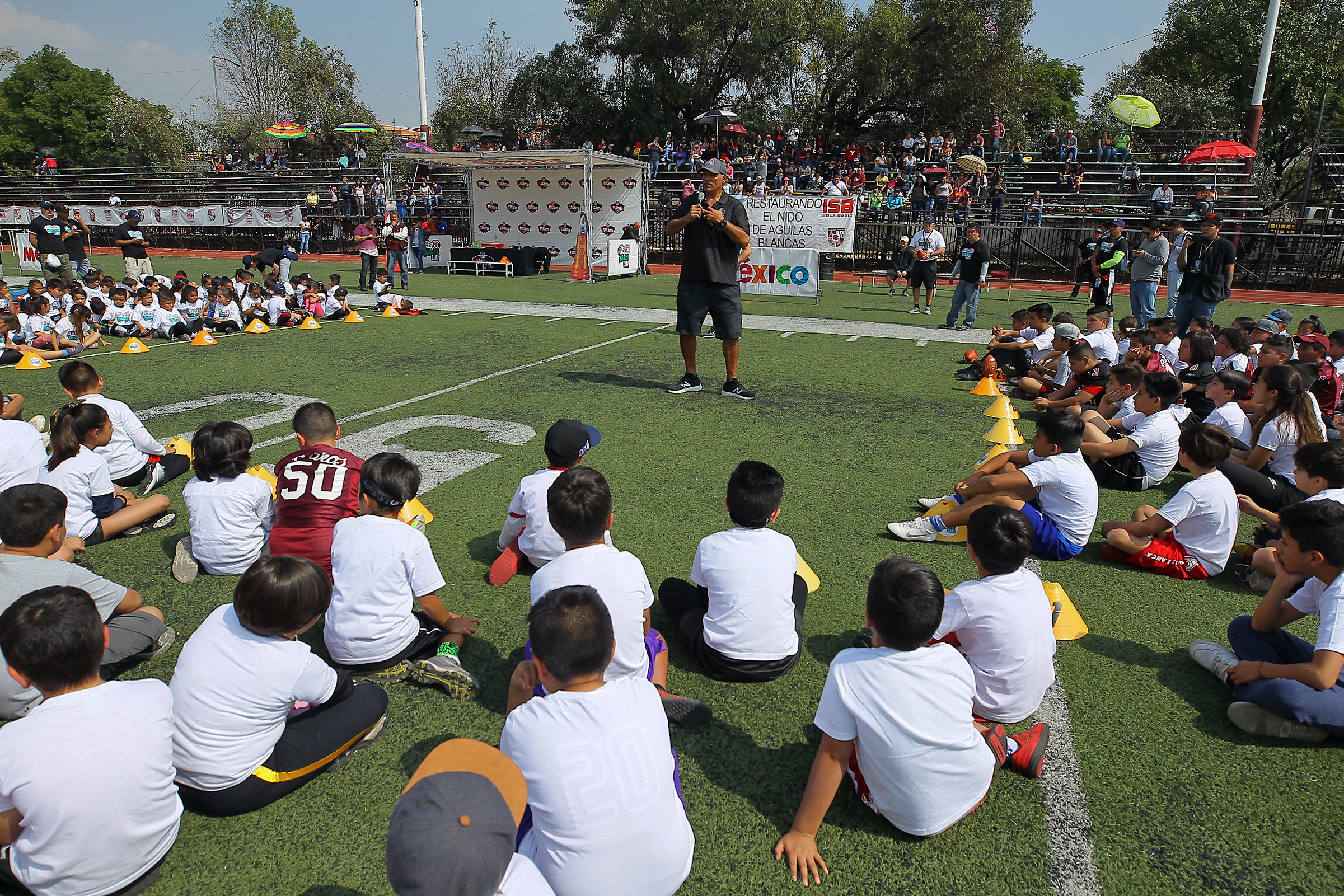 Anthony Muñoz desea más juegos de temporada regular de la NFL en México - 91115104