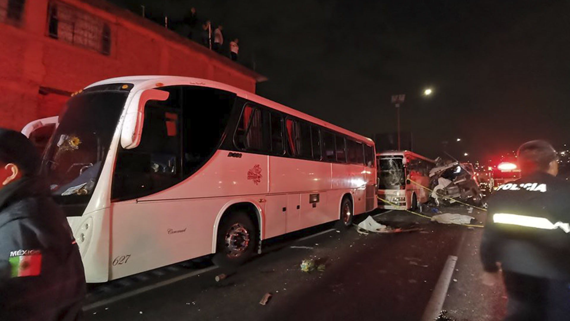 Detienen a chofer que causó accidente en la México-Pachuca